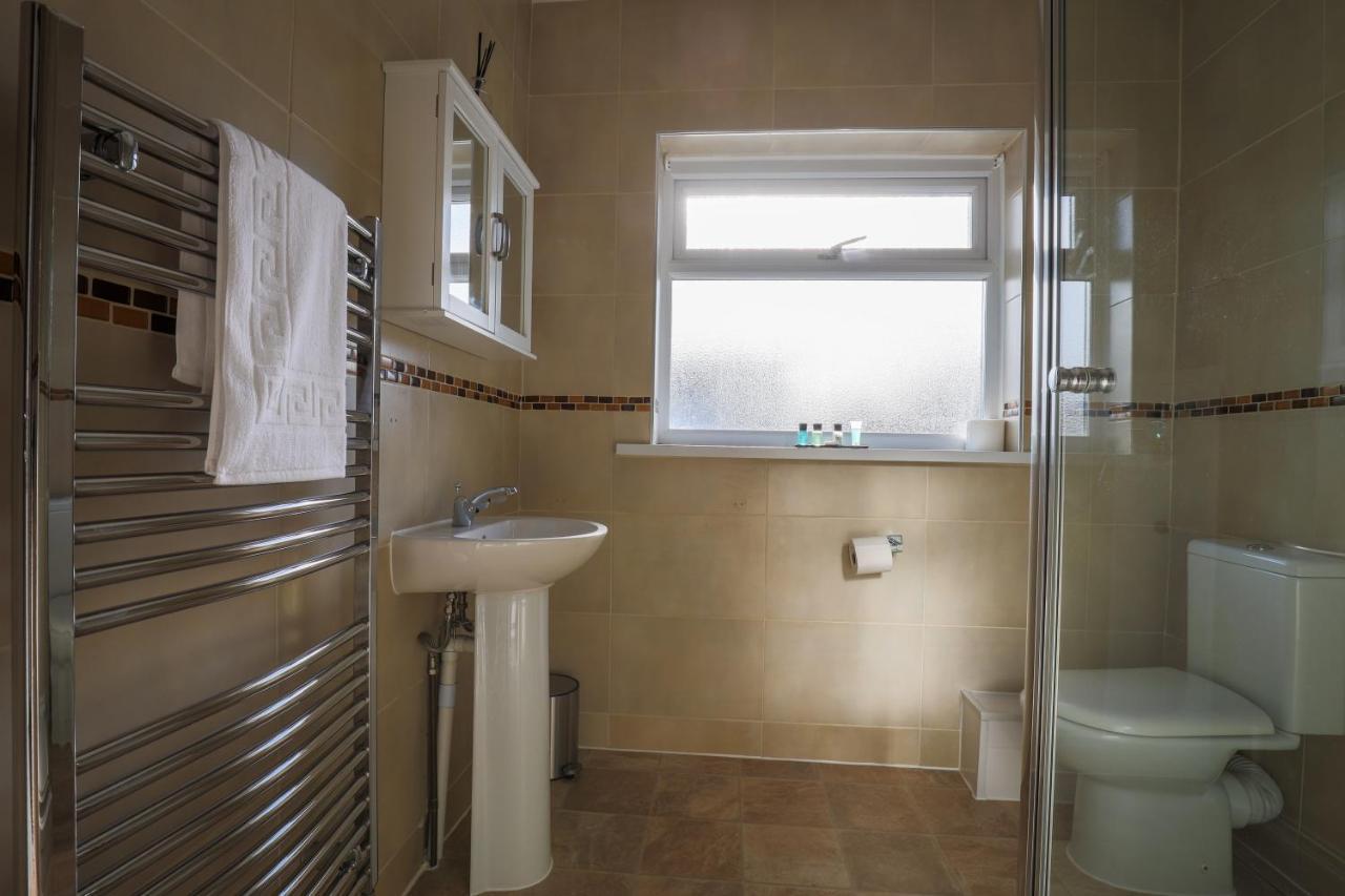 Angharad Bed And Breakfast Llanelli Exterior foto
